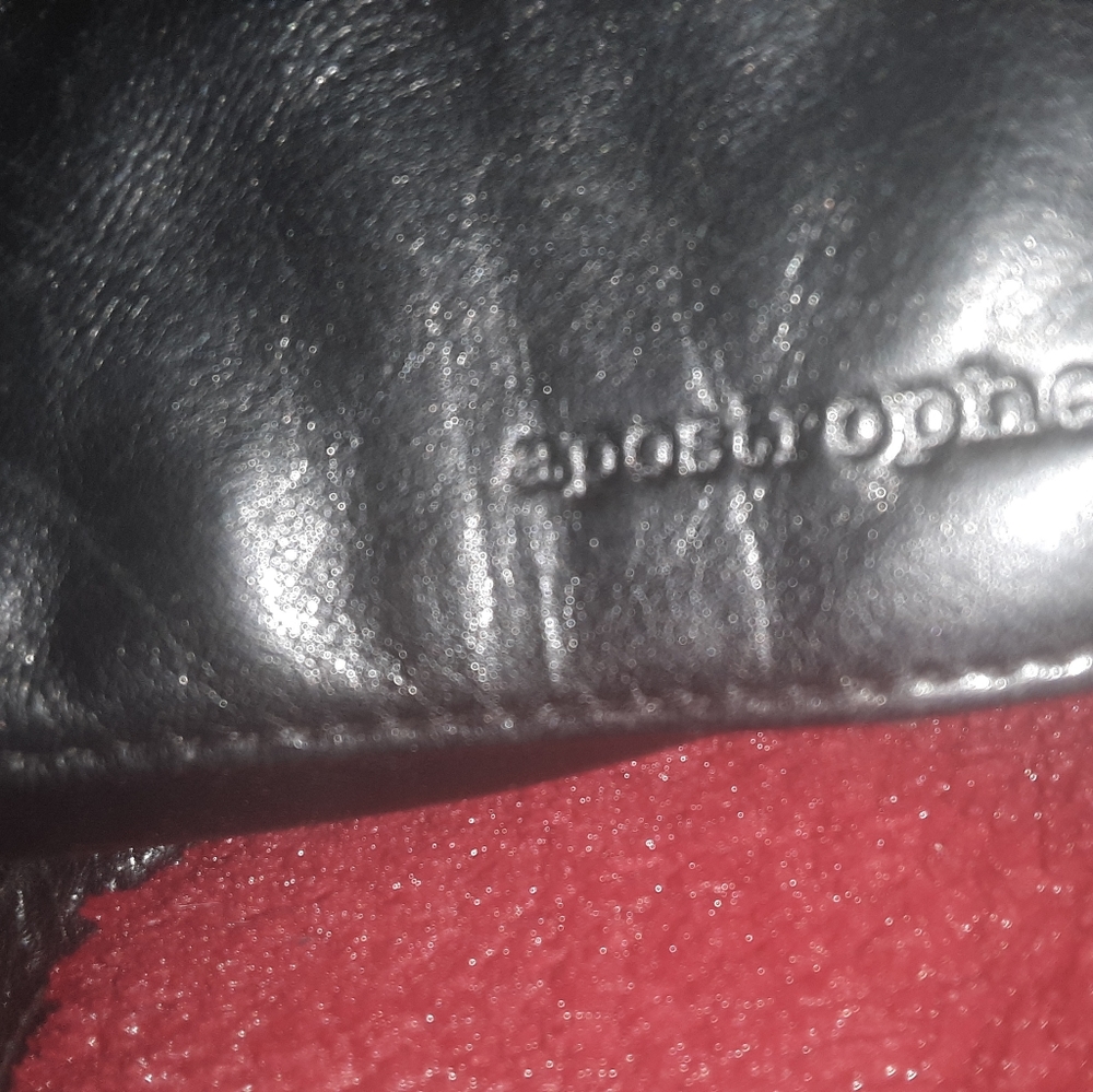 Handbag - Picture 2 of 7